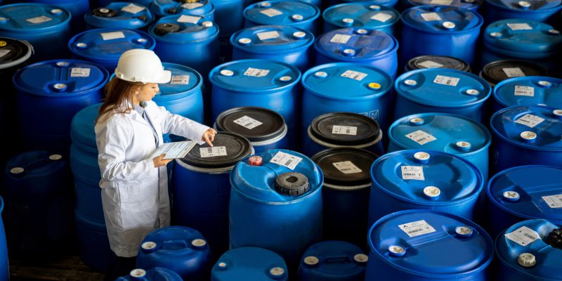 A Quick Guide to 4 Essential Water Treatment Chemicals