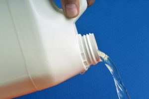 How to Prevent Bleach 12.5% from Degrading